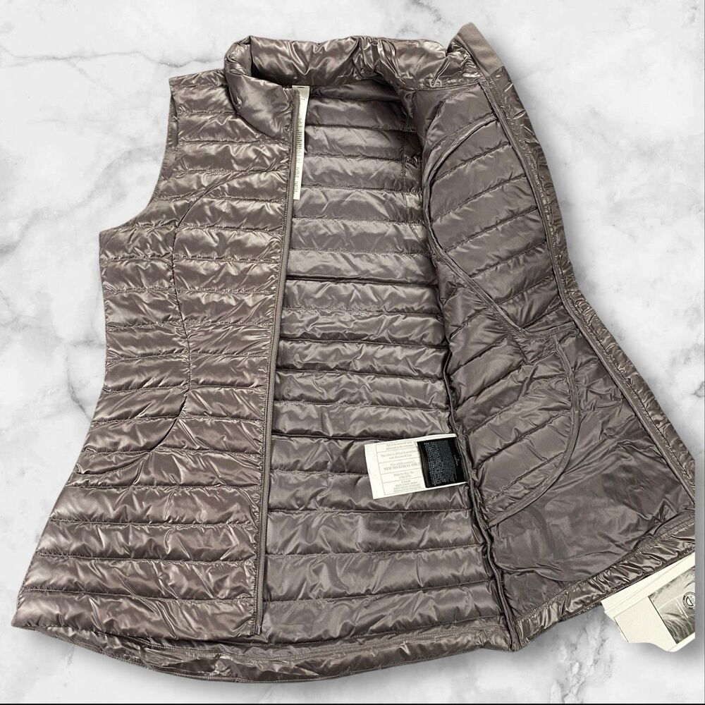 Lululemon Pack It Goose Down Vest Shine Lunar Rock Women's 2 NWT - Picture 8 of 16
